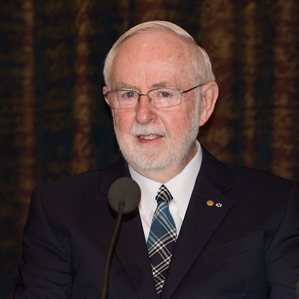 0829Arthur_B._McDonald_5139-2015