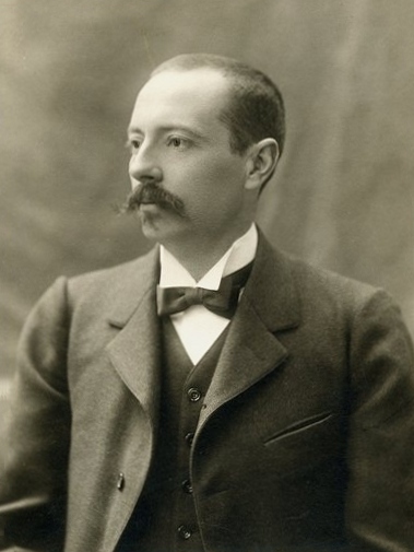 03Alfred_Perot_2